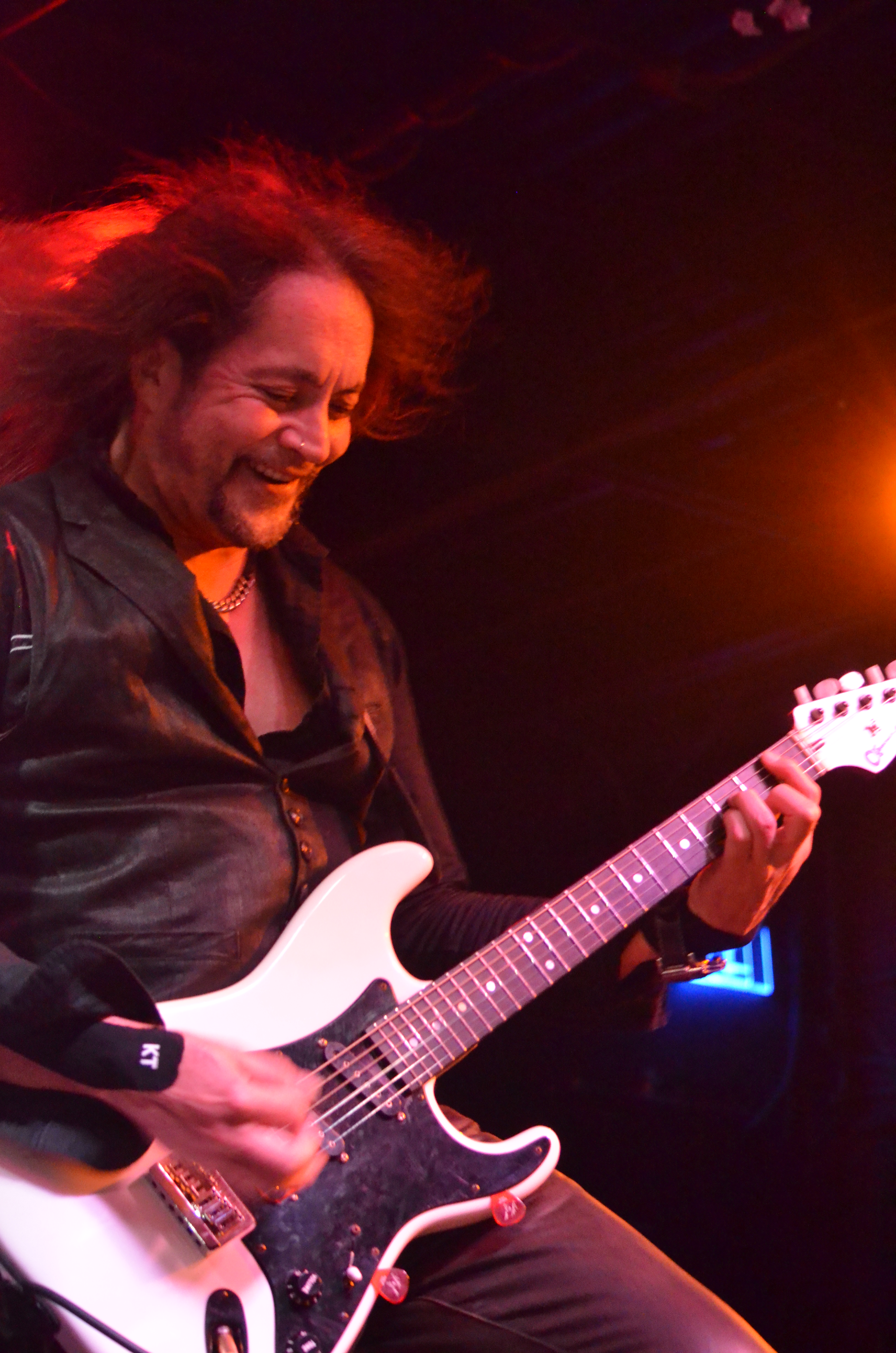 Jake E Lee Brings the Red Dragon Cartel Back to Dayton - Covering the Scene